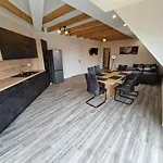 Dm & - Rasenweg Apartment