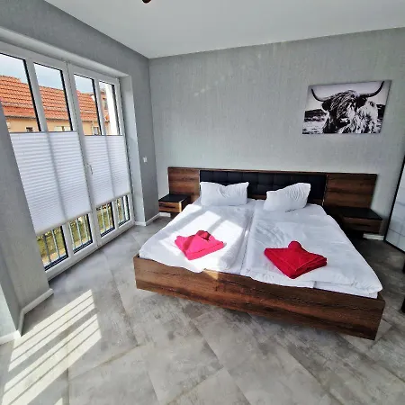 Dm & - Rasenweg 아파트